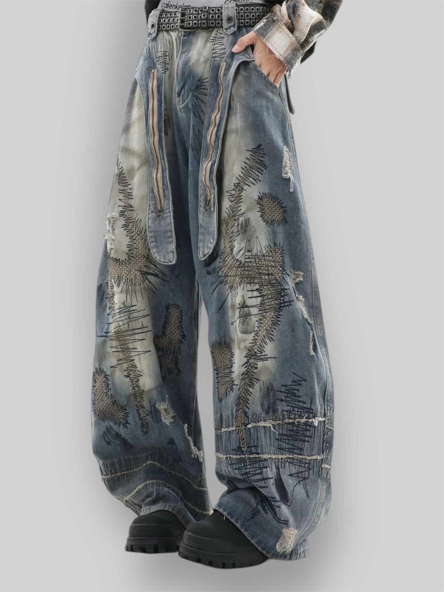 Distressed Stitch Baggy Jeans